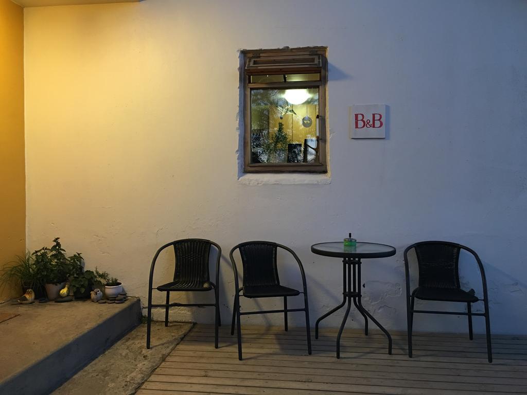 Öndólfsstaðir Farm B&B Laugar  Exterior foto