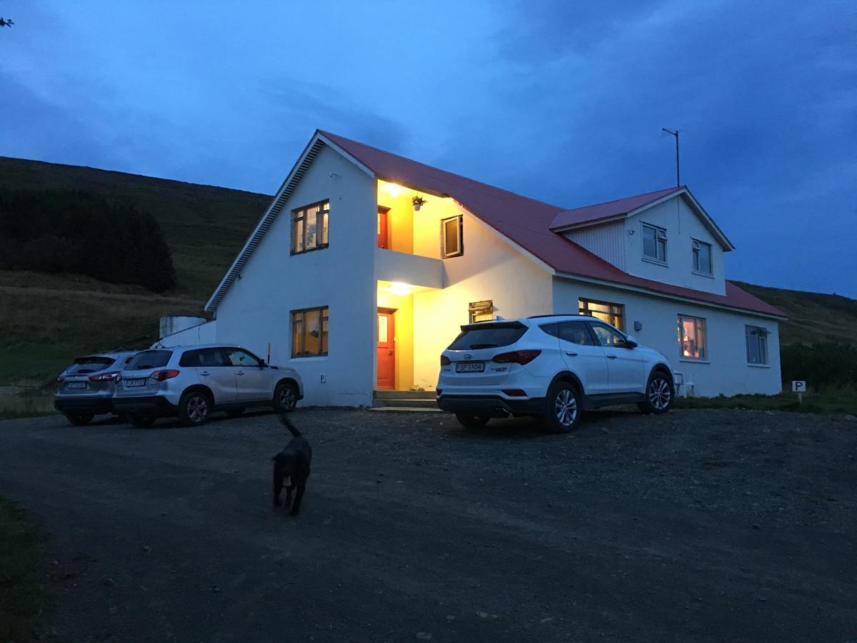Öndólfsstaðir Farm B&B Laugar  Exterior foto